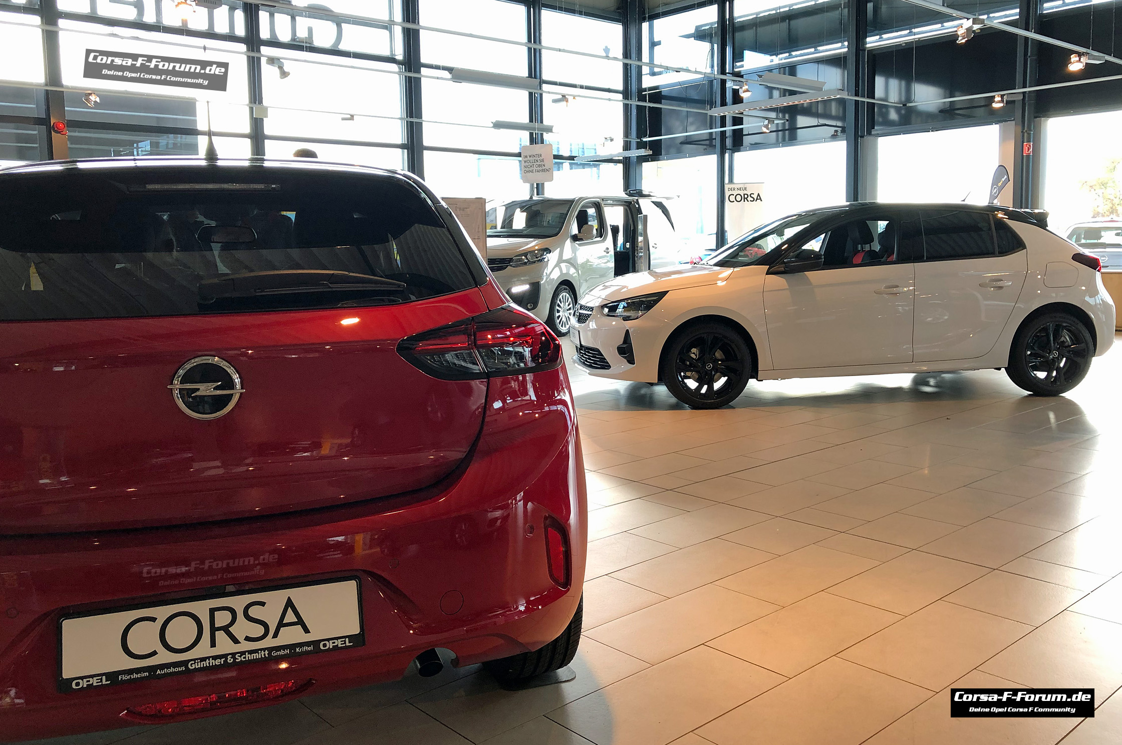 Der_neue_Corsa_F_OPEL_rot_weiss